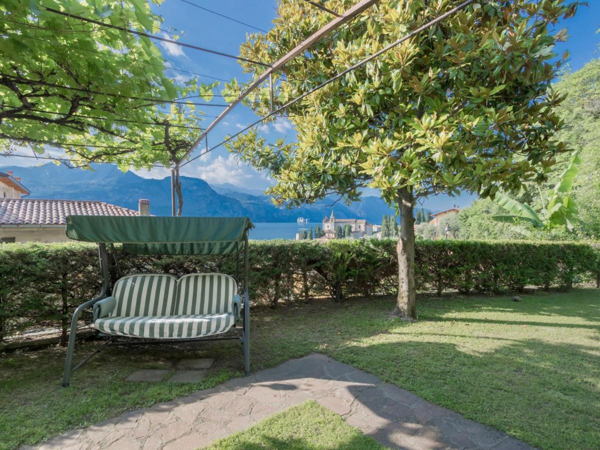 Corte Faliva Brenzone sul Garda Luaran gambar
