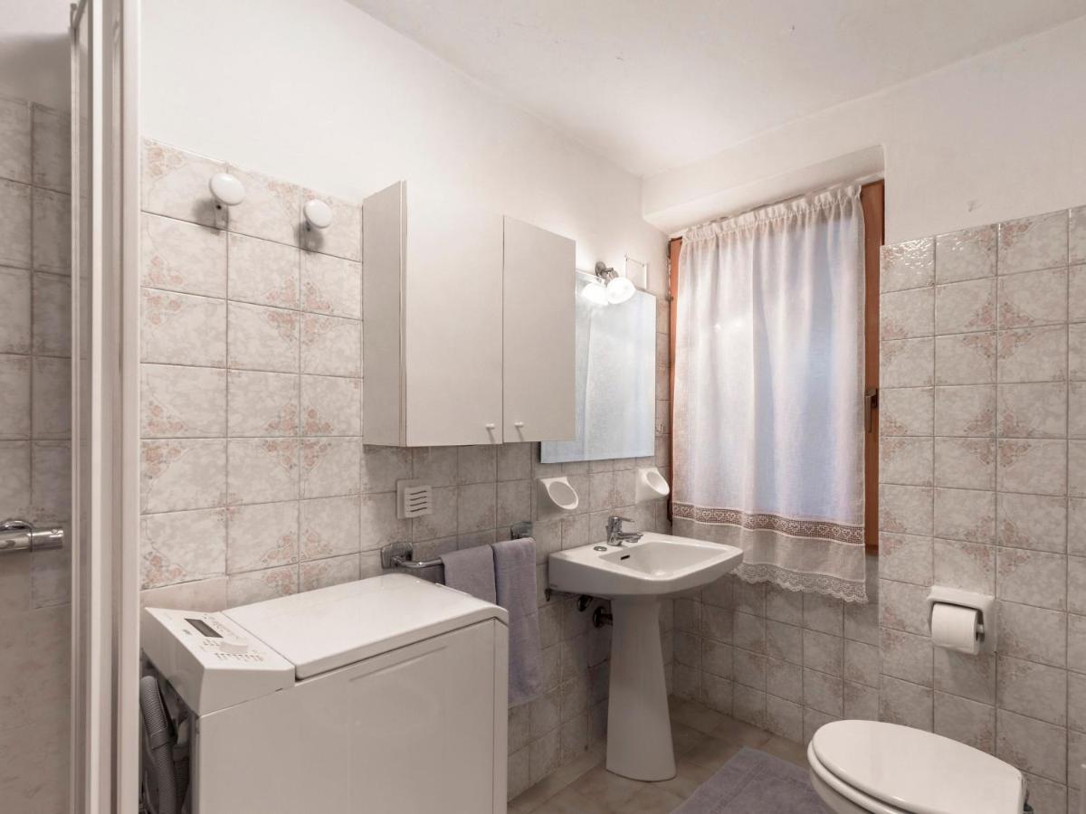 Corte Faliva Brenzone sul Garda Luaran gambar